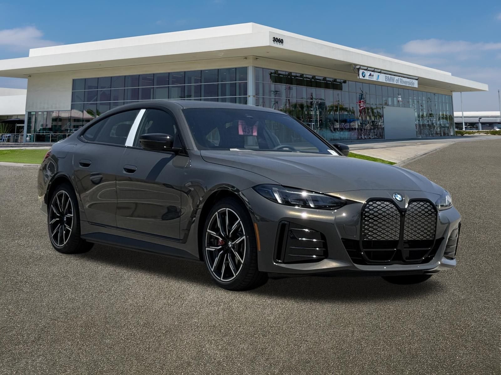 New 2026 BMW i4 eDrive40 RWD image 2
