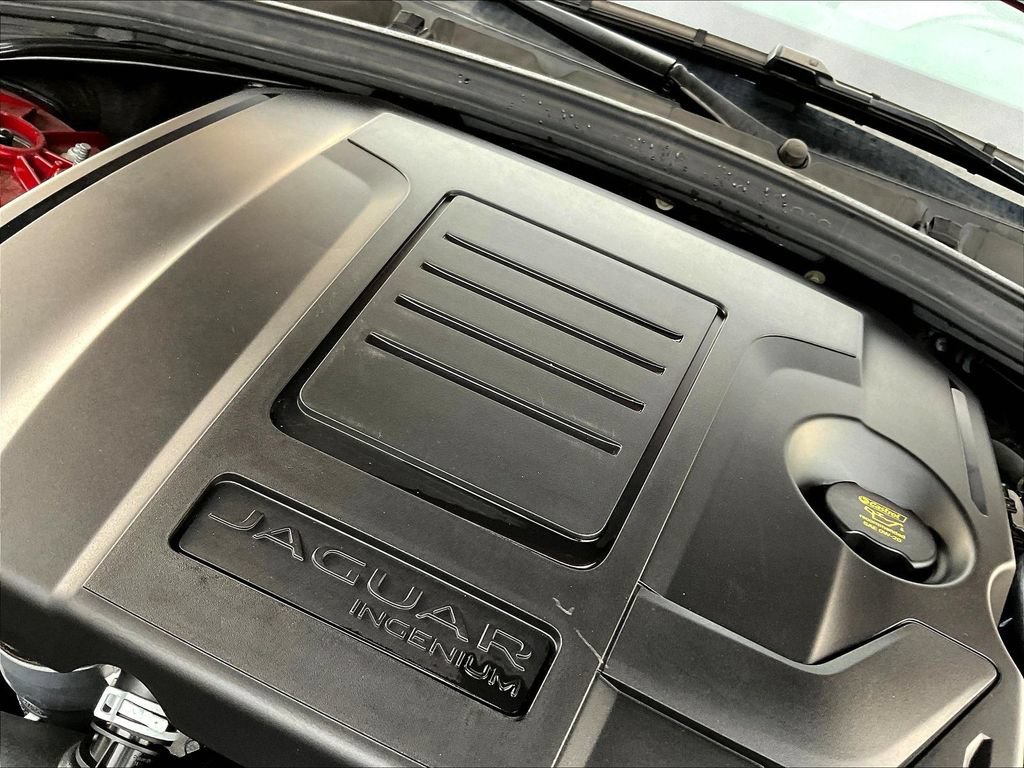 Used 2022 Jaguar F-PACE S AWD/4WD image 30