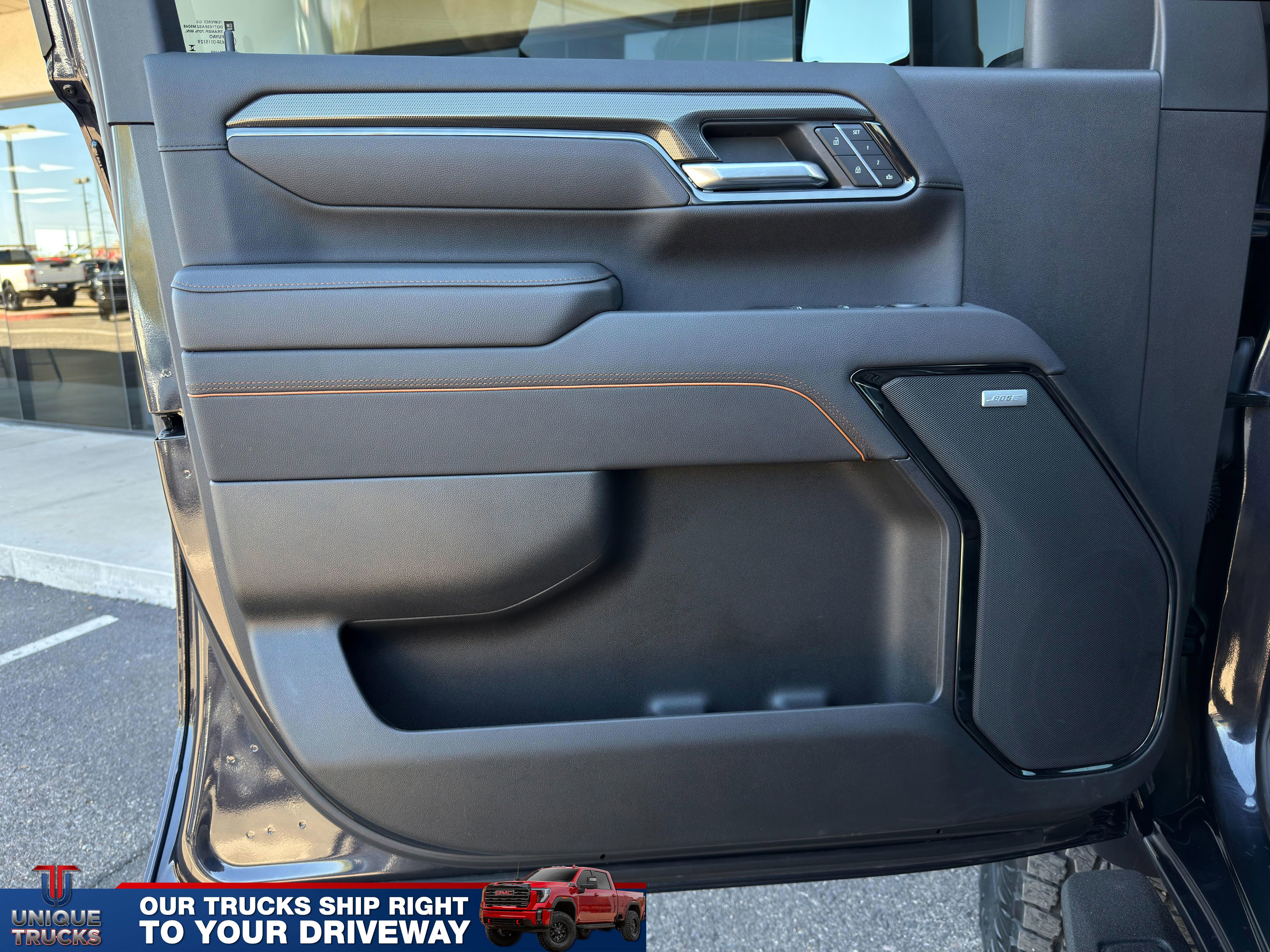 Used 2025 GMC Sierra 2500 AT4 w/ AT4 Premium Plus Package AWD/4WD image 17