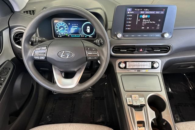Used 2023 Hyundai Kona SE FWD image 16