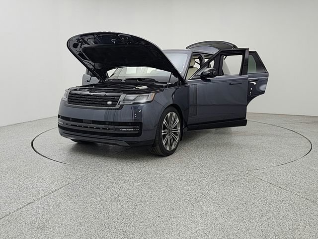 New 2026 Land Rover Range Rover SE AWD/4WD image 9