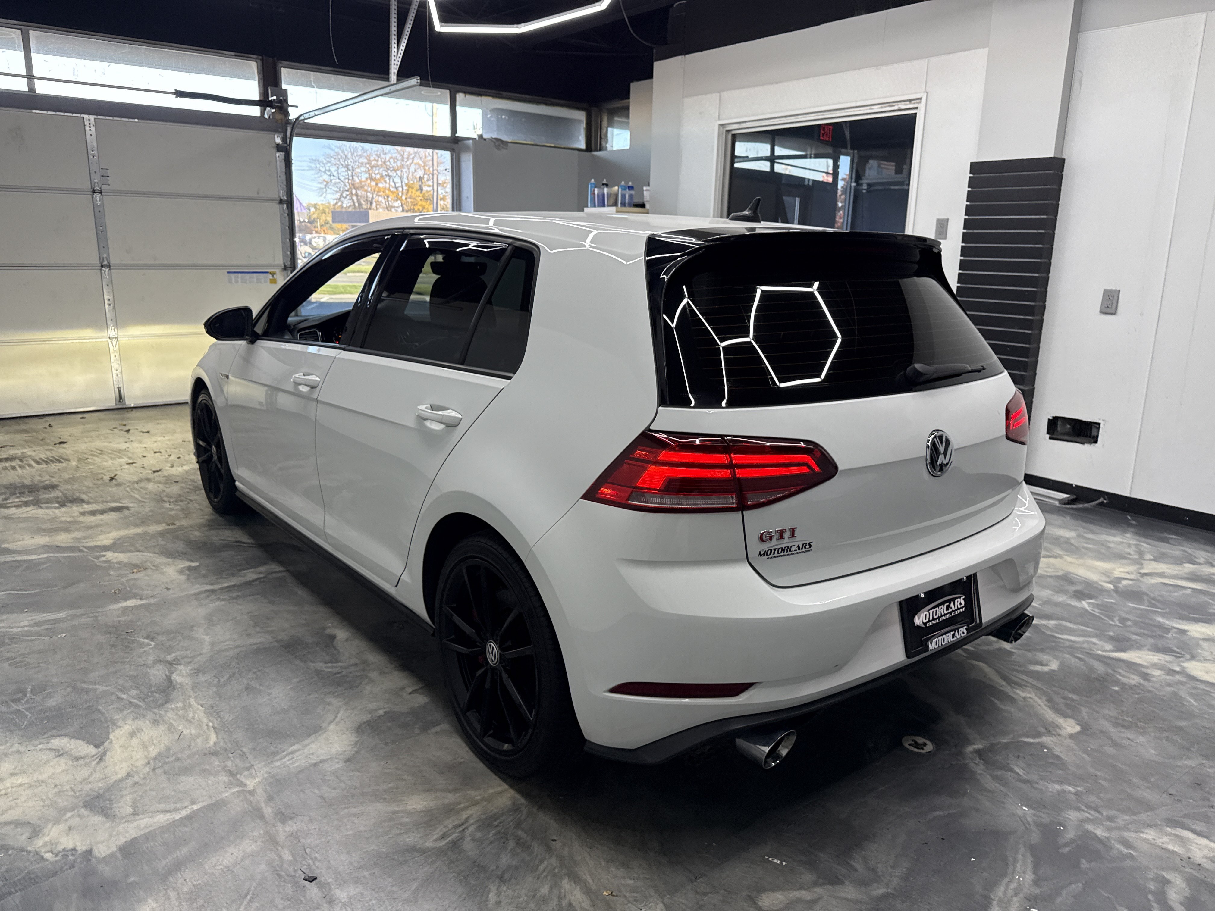 Used 2021 Volkswagen GTI SE FWD image 3