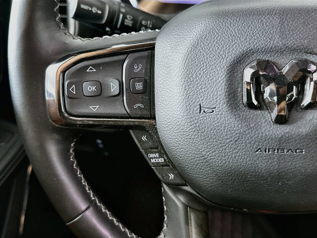 Used 2025 RAM 1500 Limited AWD/4WD image 26