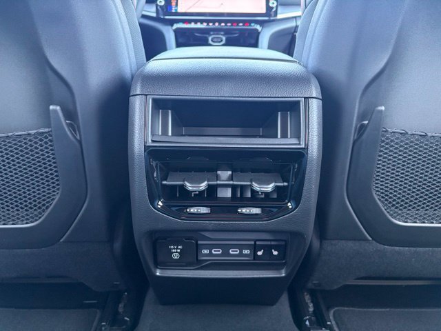 New 2026 Jeep Grand Cherokee Limited AWD/4WD image 11