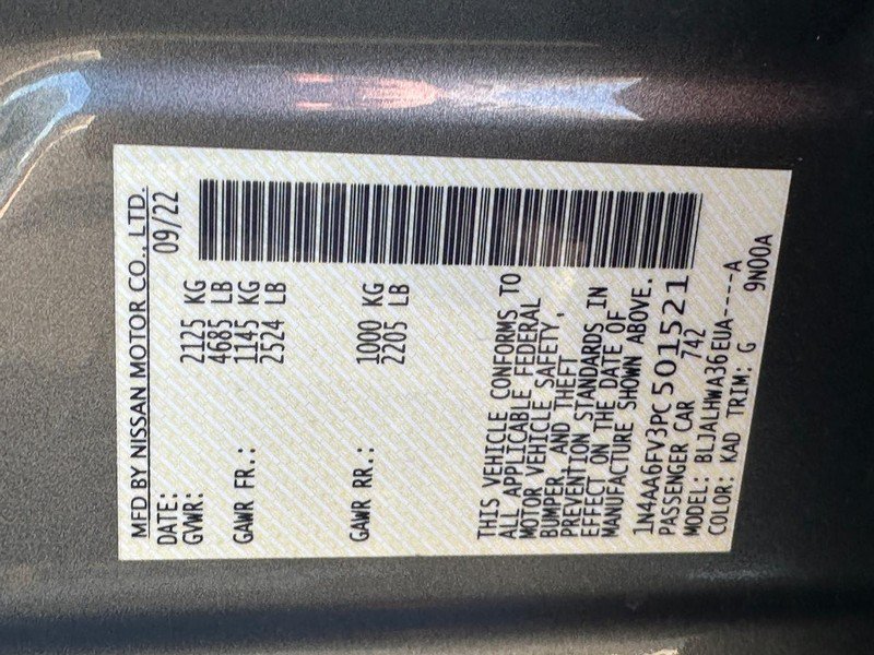 Used 2023 Nissan Maxima Platinum w/ Sport Mat Group FWD image 25