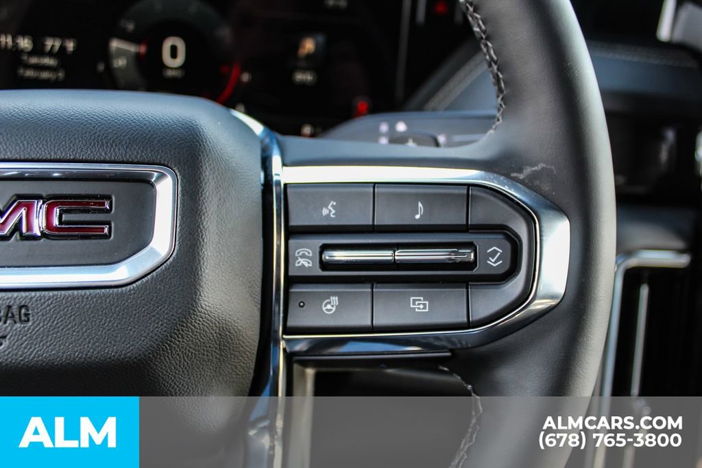 Used 2026 GMC Yukon XL Elevation image 29
