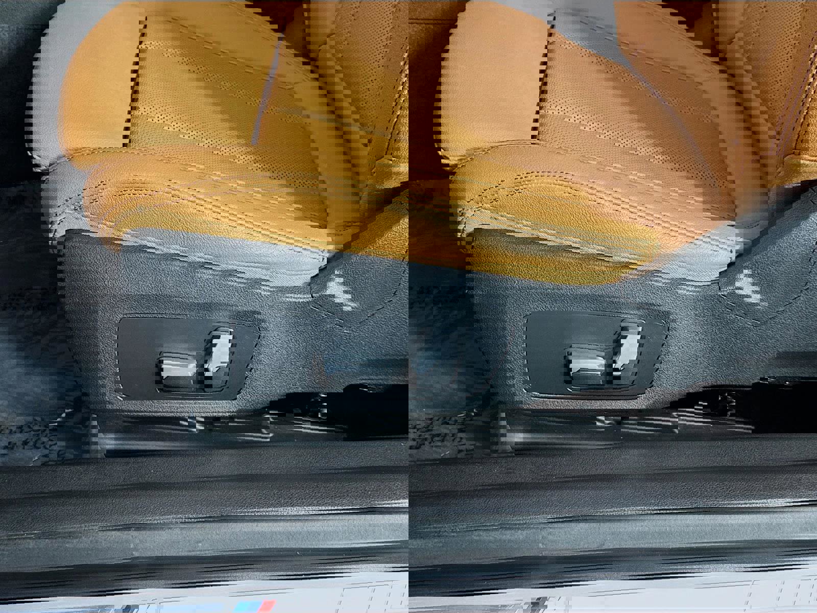 Used 2023 BMW M240i xDrive Coupe w/ Premium Package image 22