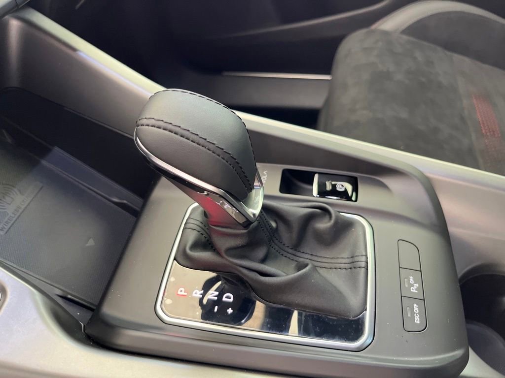 New 2024 Dodge Hornet R/T Plus image 10