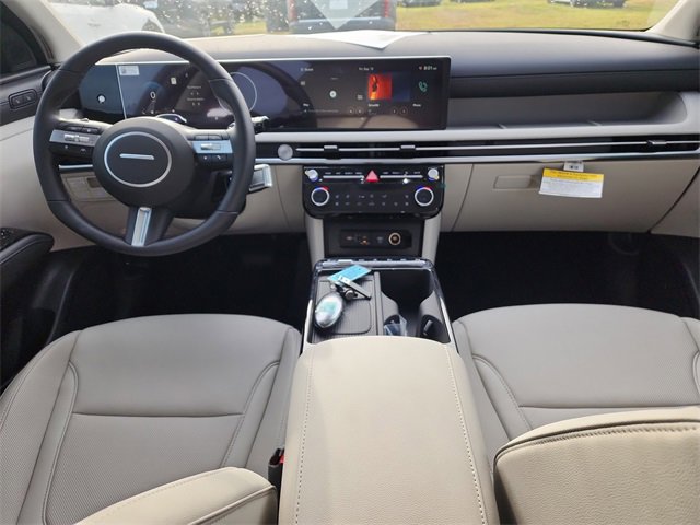 New 2025 Hyundai Tucson Limited image 11