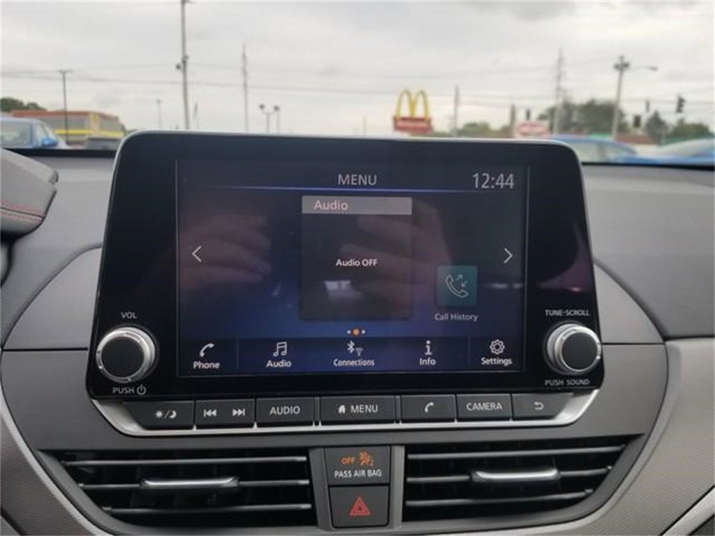 New 2025 Nissan Altima 2.5 SR image 12