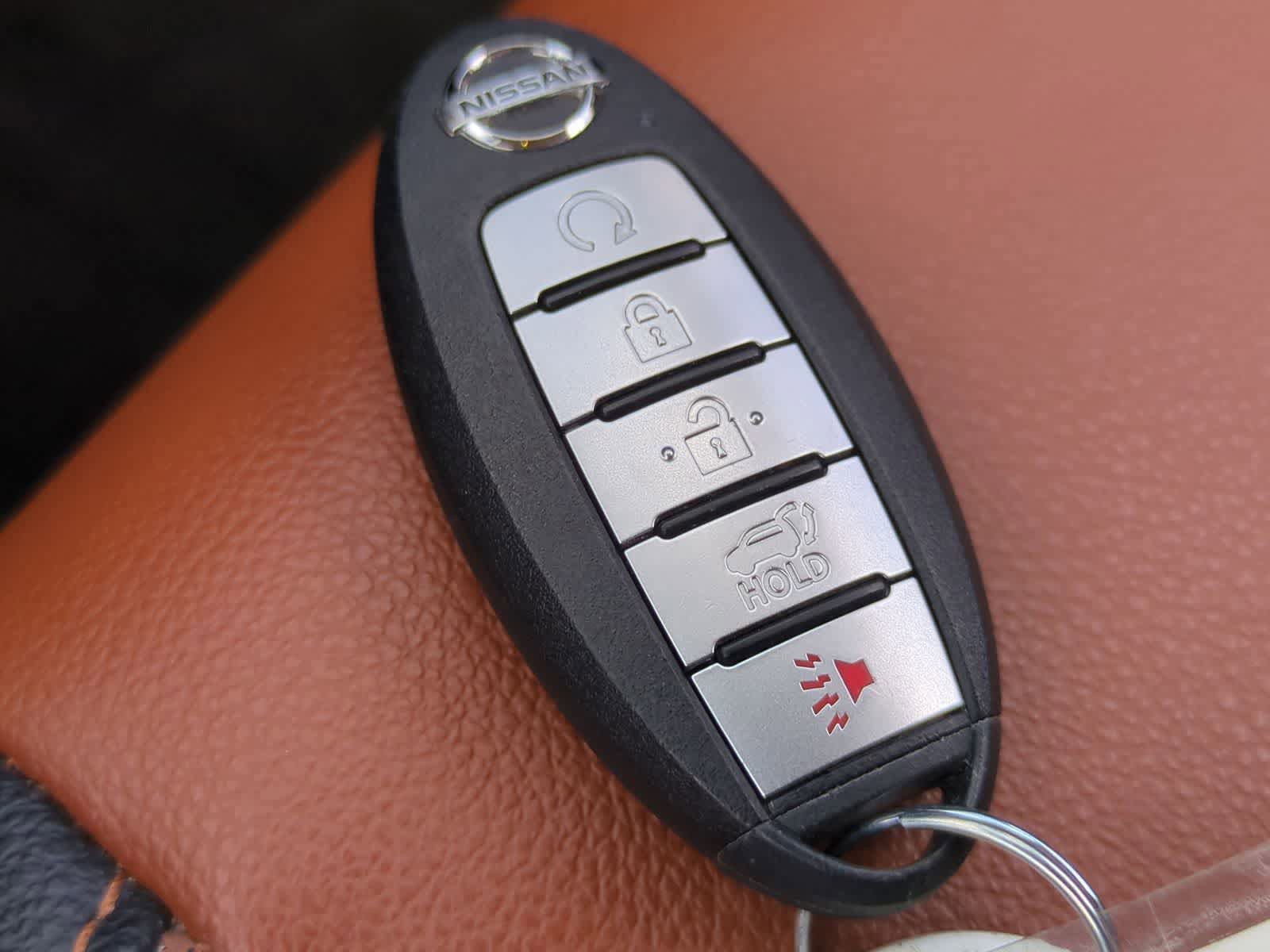 Used 2019 Nissan Rogue S AWD/4WD image 35