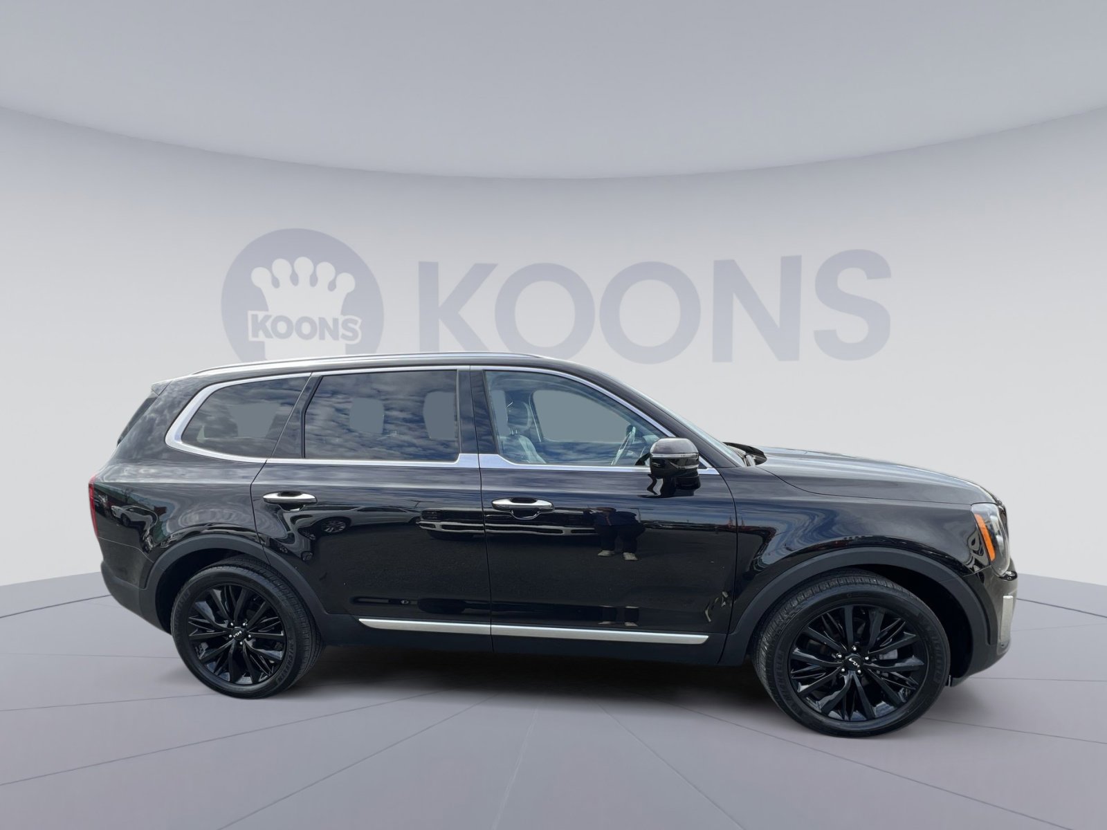 Used 2022 Kia Telluride SX w/ SX Prestige Package image 8