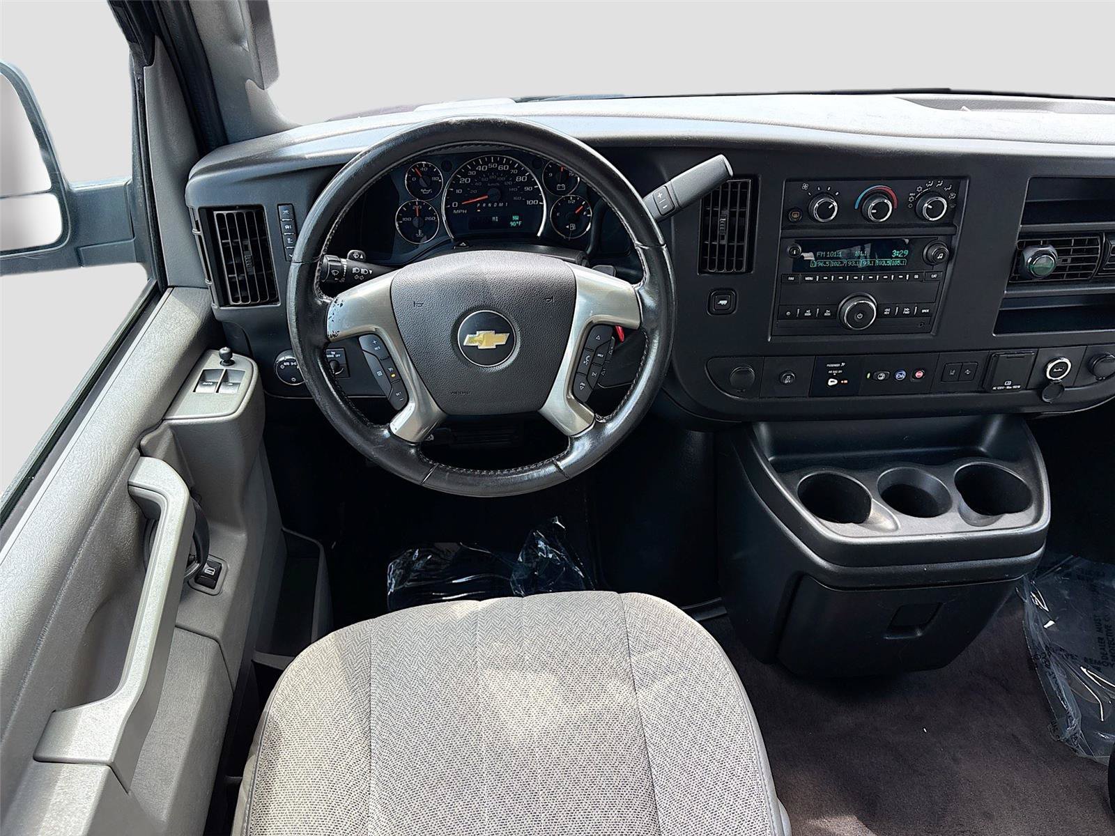 Used 2019 Chevrolet Express 3500 LT w/ LT Preferred Equipment Group RWD image 20