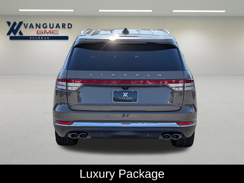 Used 2026 Lincoln Aviator Reserve AWD/4WD image 5