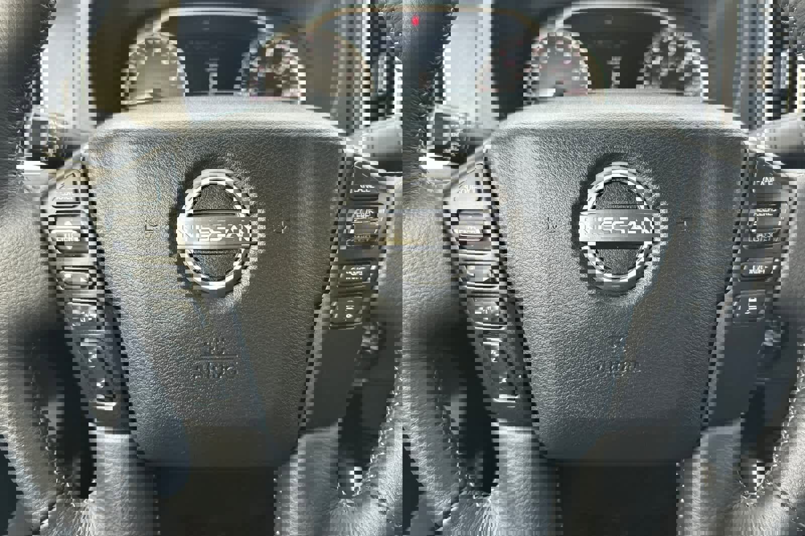 Used 2025 Nissan Frontier SV w/ SV Convenience Package image 22