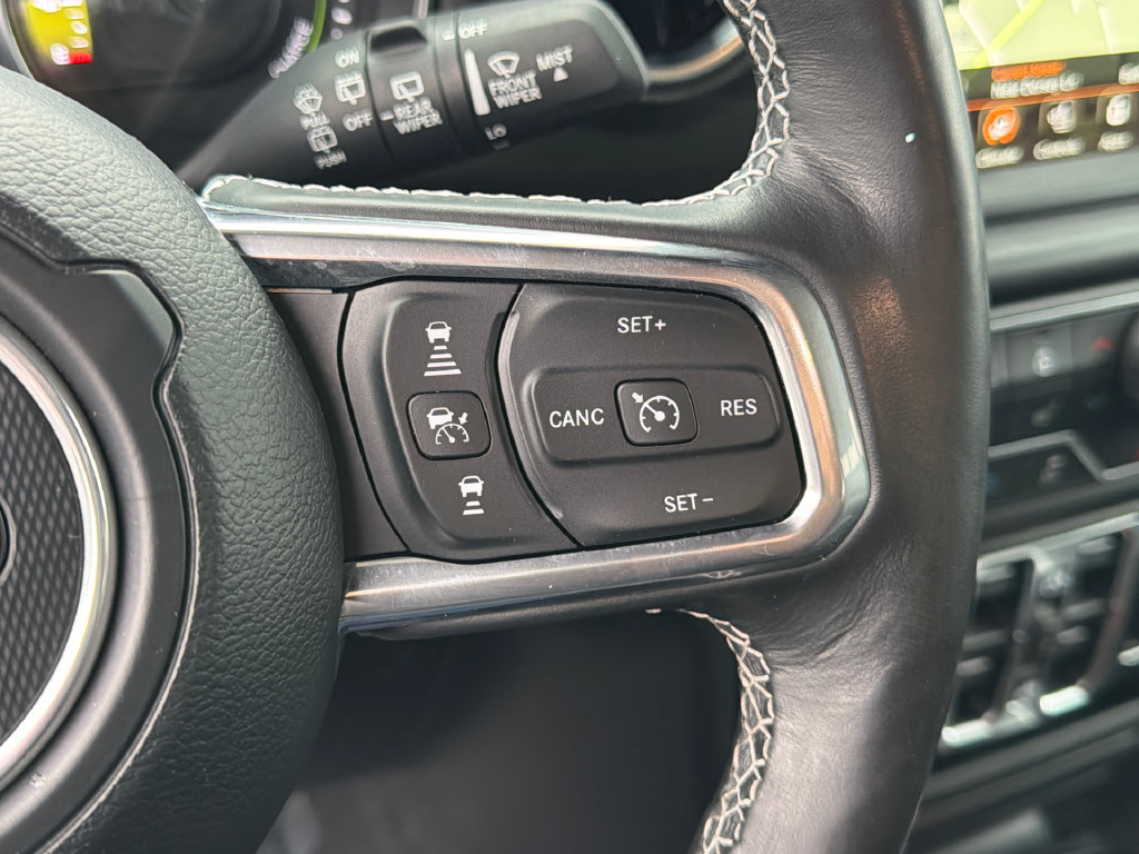 Used 2023 Jeep Wrangler Unlimited Sahara w/ Cold Weather Group AWD/4WD image 26