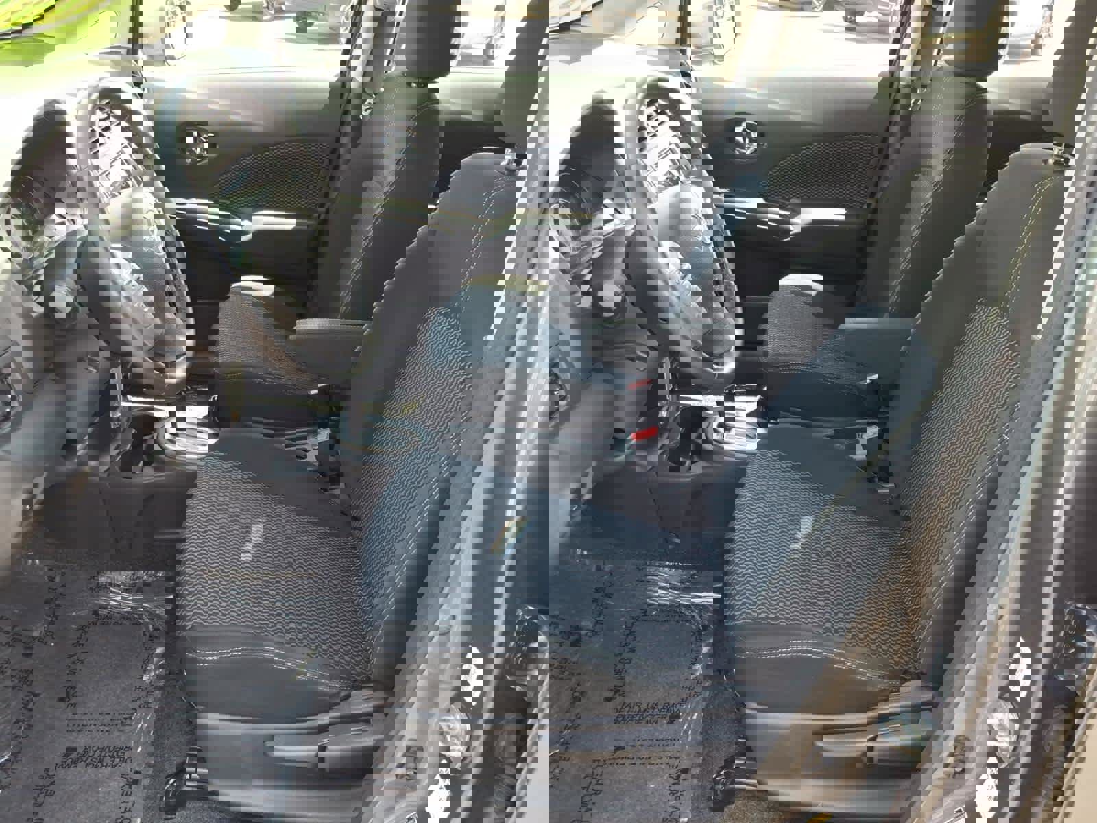 Used 2019 Nissan Versa Note SV FWD image 25