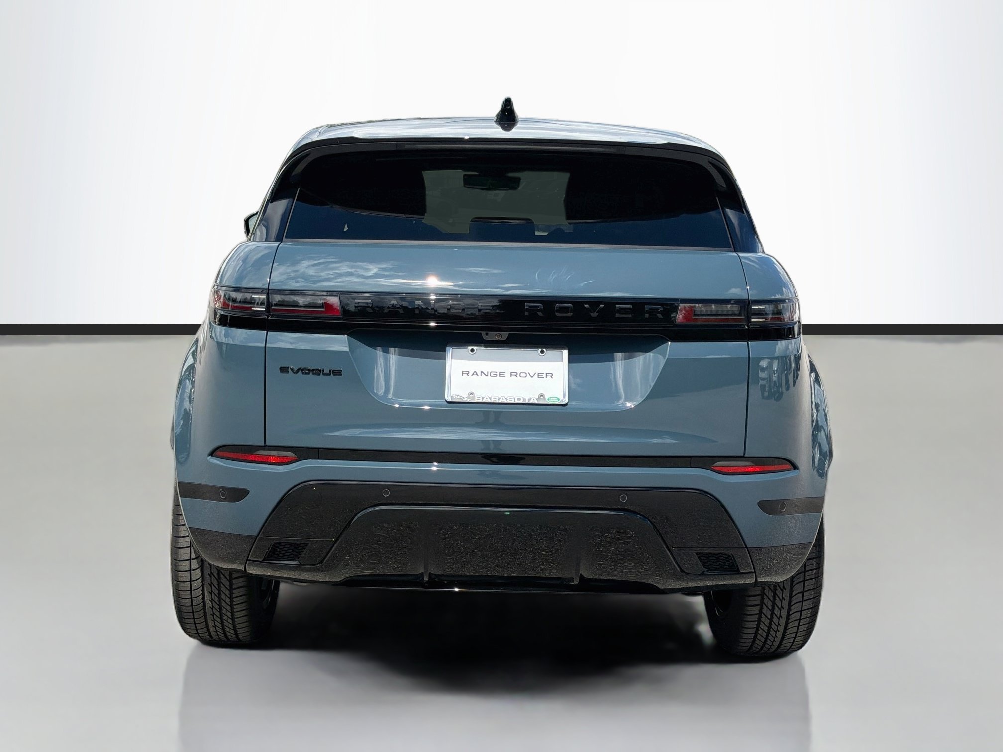 New 2026 Land Rover Range Rover Evoque Hoxton AWD/4WD image 4