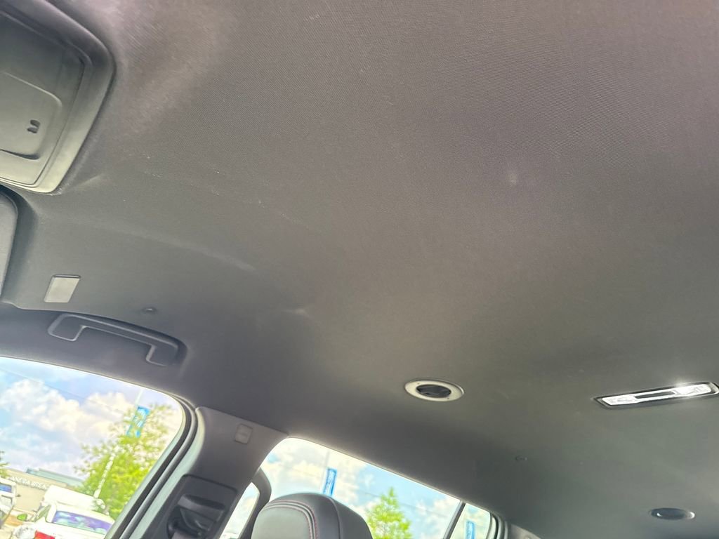 Used 2025 Chevrolet Traverse Z71 w/ LPO, Floor Liner Package AWD/4WD image 16