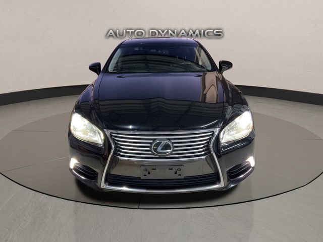 Used 2016 Lexus LS 460 L image 2