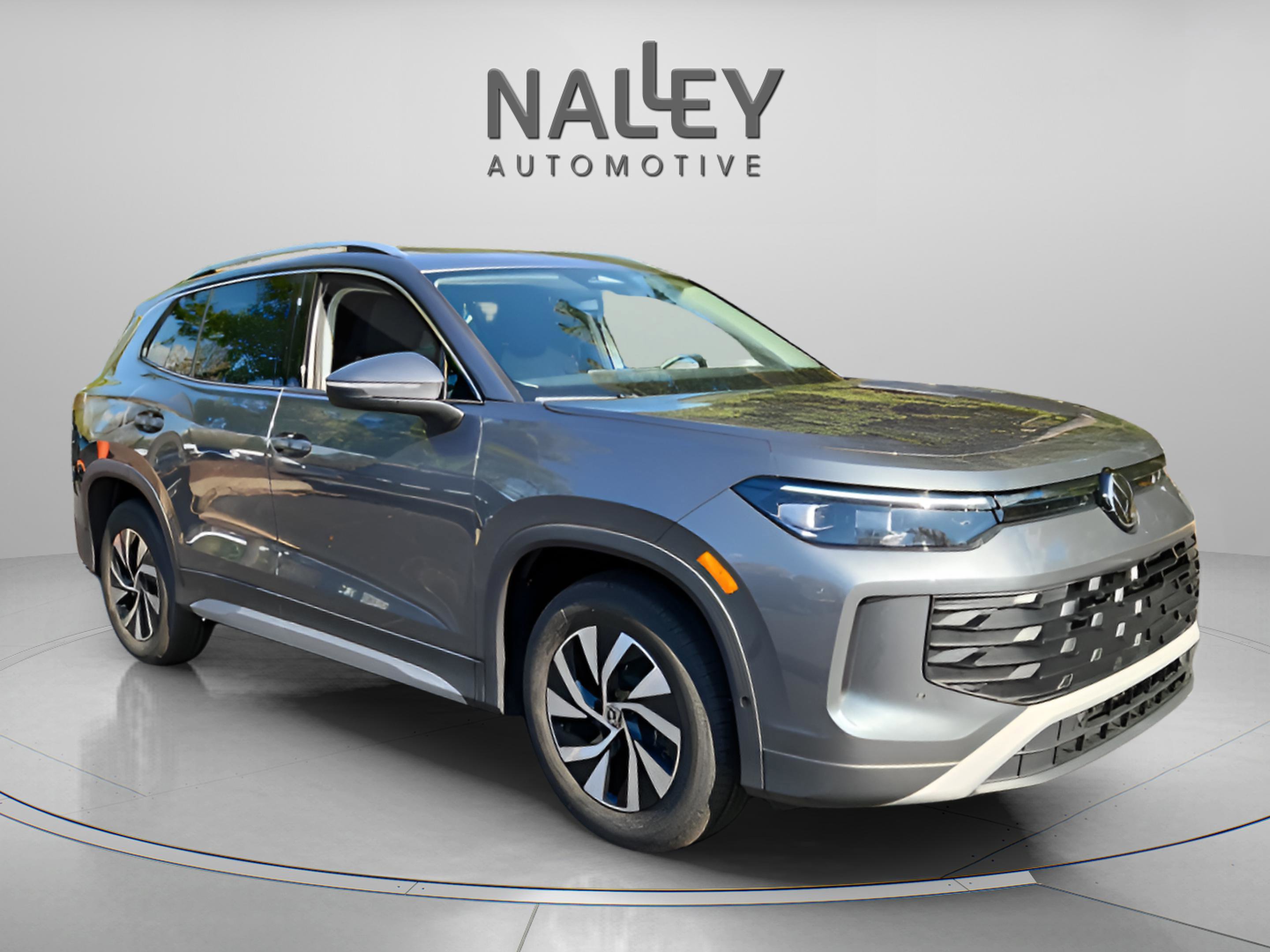 New 2026 Volkswagen Tiguan S image 7