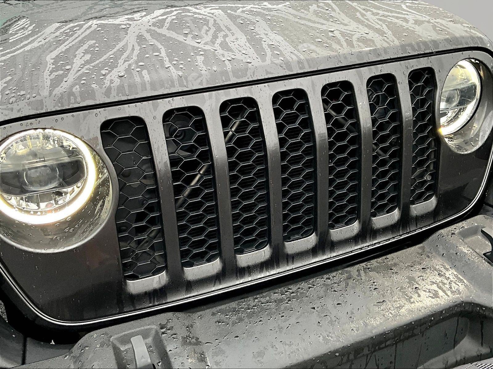 Used 2024 Jeep Wrangler Unlimited Sport AWD/4WD image 33