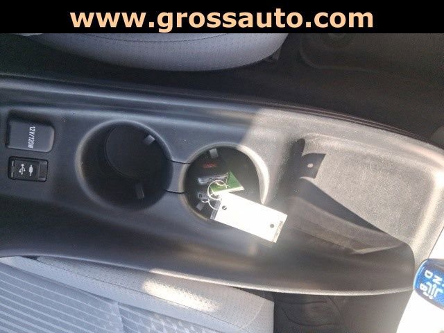 Used 2017 Toyota Prius Two image 9