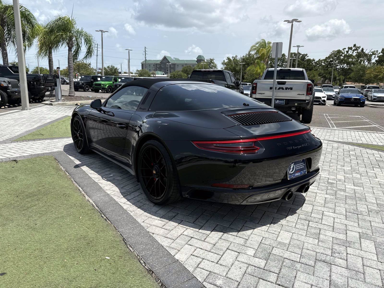 Used 2018 Porsche 911 Targa 4 GTS AWD/4WD image 13