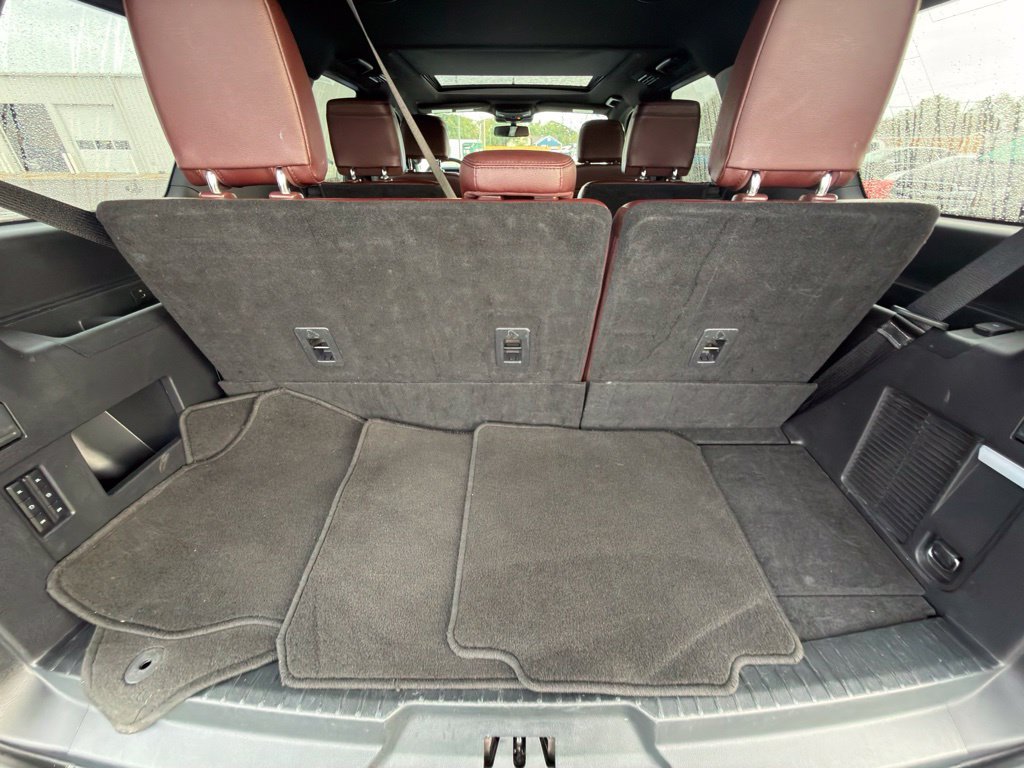 Used 2024 Ford Expedition Limited AWD/4WD image 19
