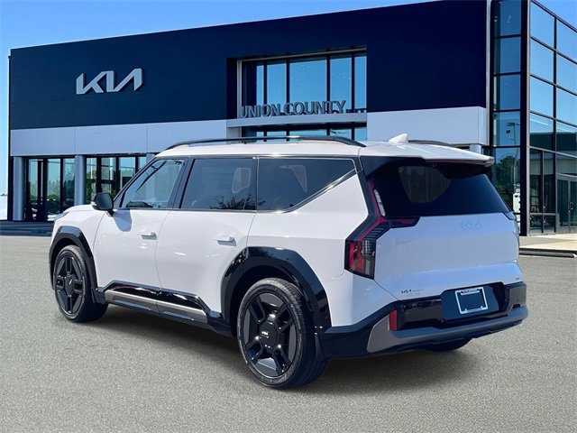 New 2026 Kia EV9 GT-Line image 4