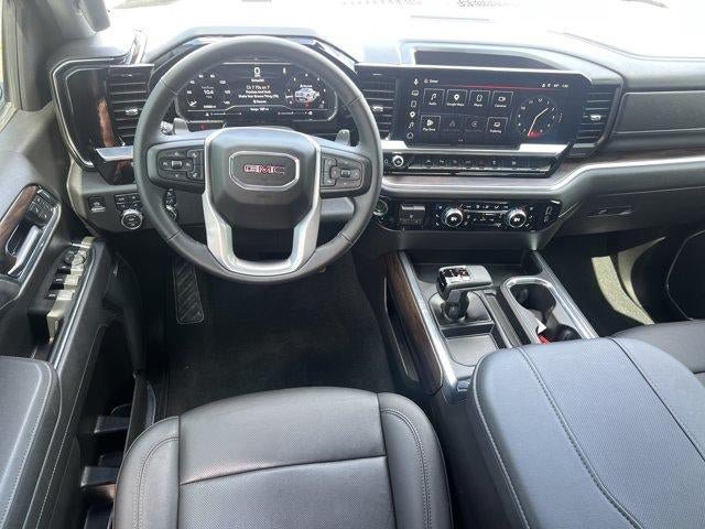 Used 2025 GMC Sierra 1500 SLT w/ SLT Premium Plus Package AWD/4WD image 26