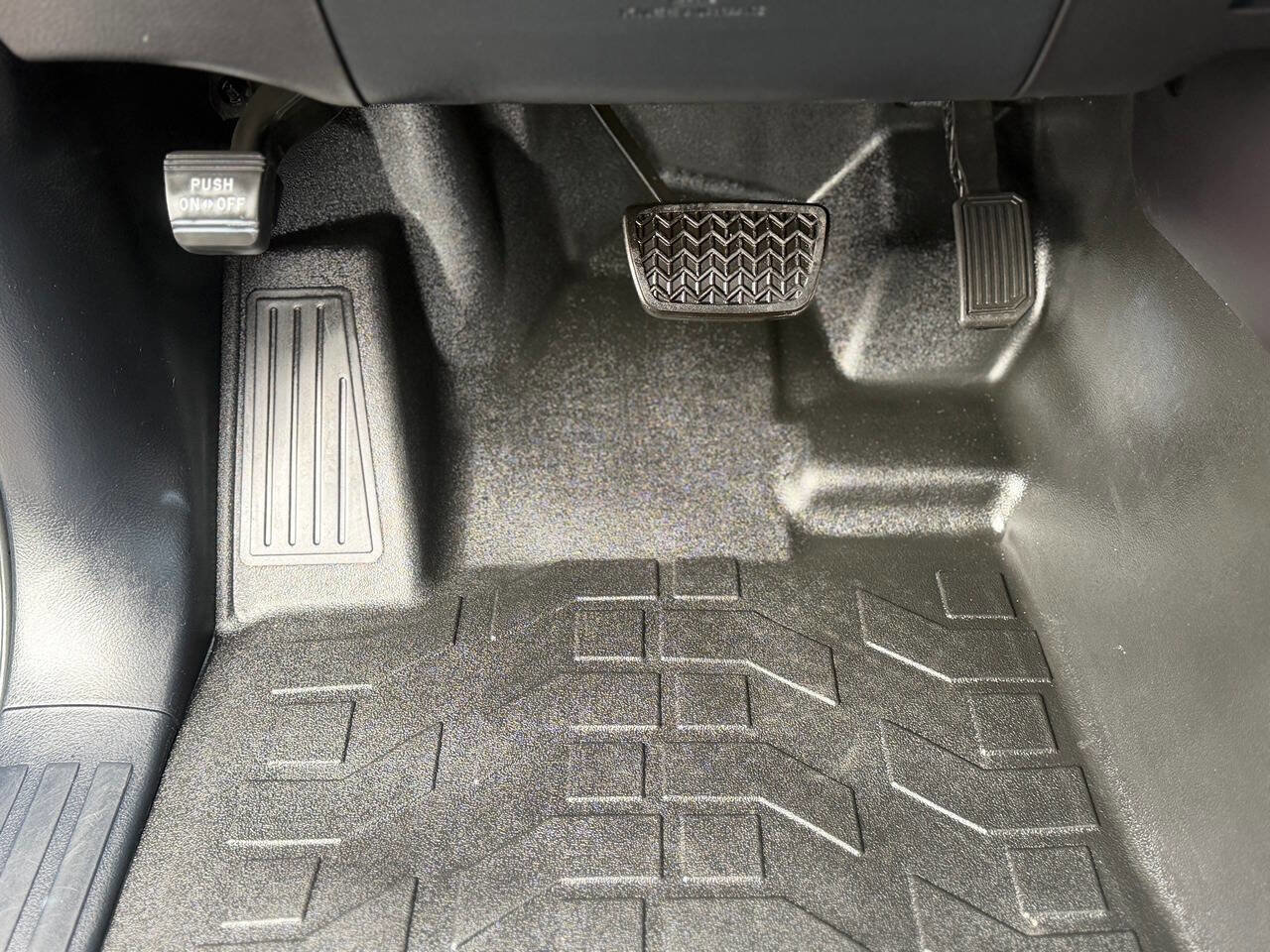 Used 2015 Toyota Tundra SR image 93