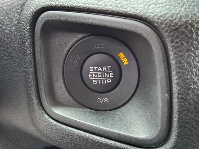 Used 2024 Jeep Wrangler Unlimited AWD/4WD image 25