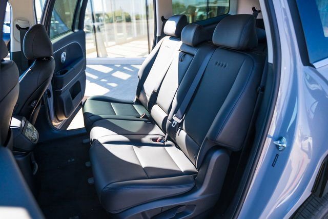 New 2026 Hyundai Ioniq 9 SEL image 11