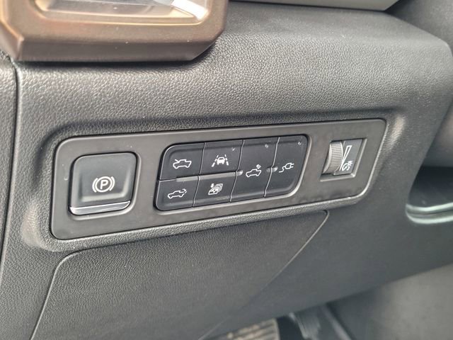 Certified 2025 GMC Hummer EV 2X image 17