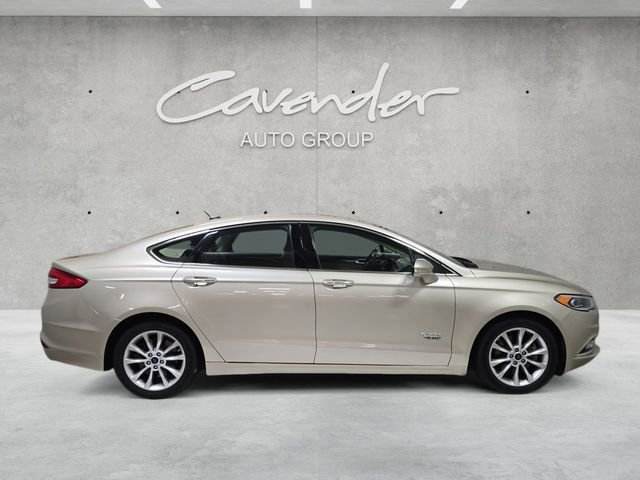 Used 2017 Ford Fusion Energi SE FWD image 17