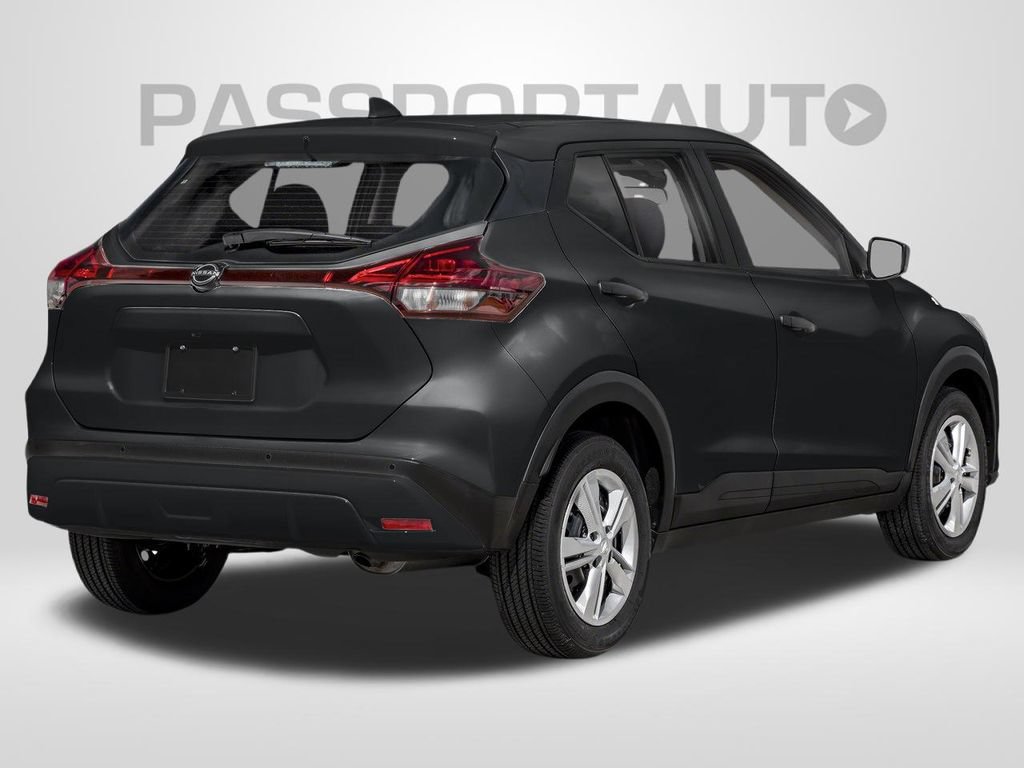 Used 2024 Nissan Kicks S FWD image 2