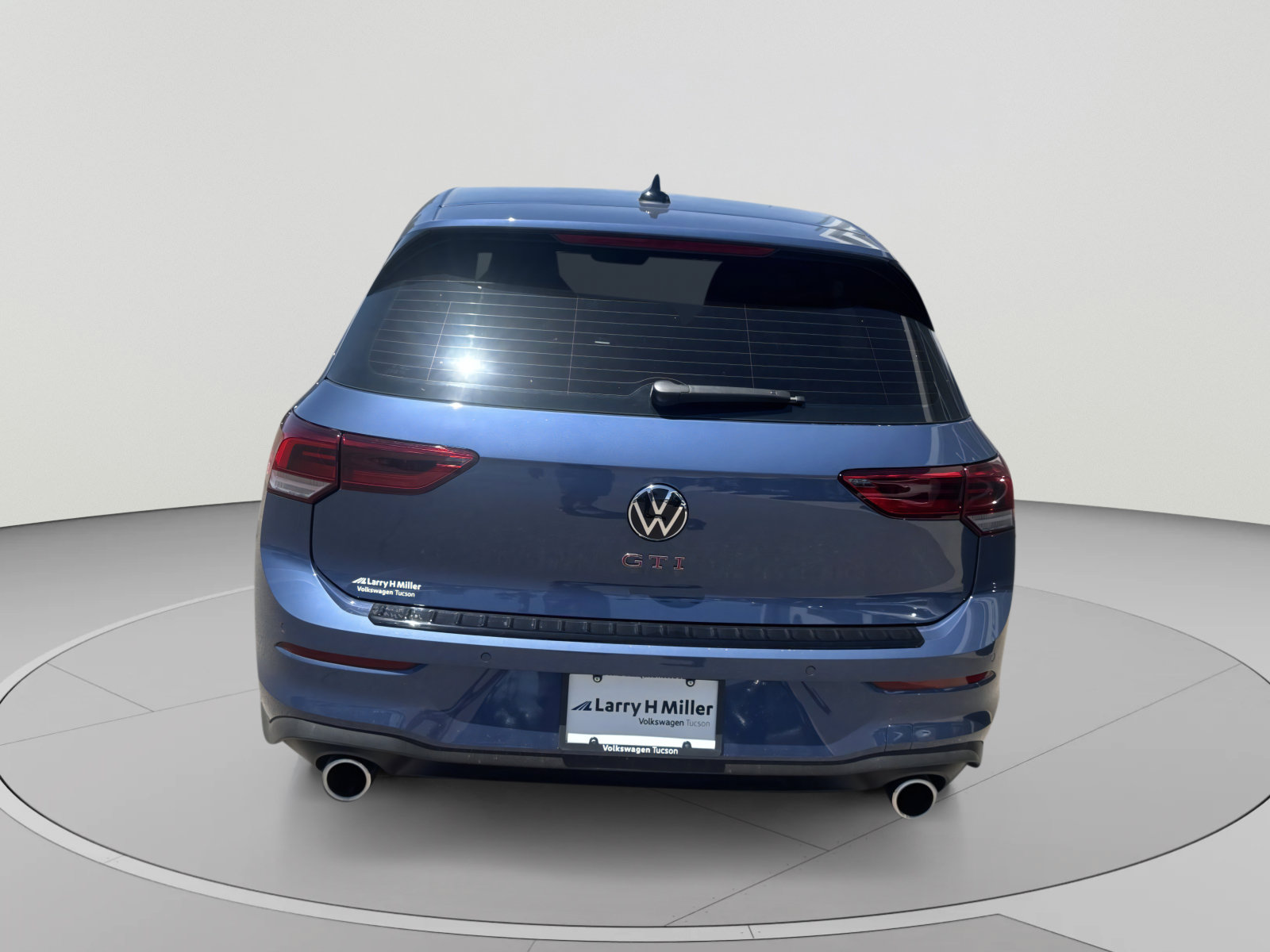New 2026 Volkswagen GTI SE FWD image 5