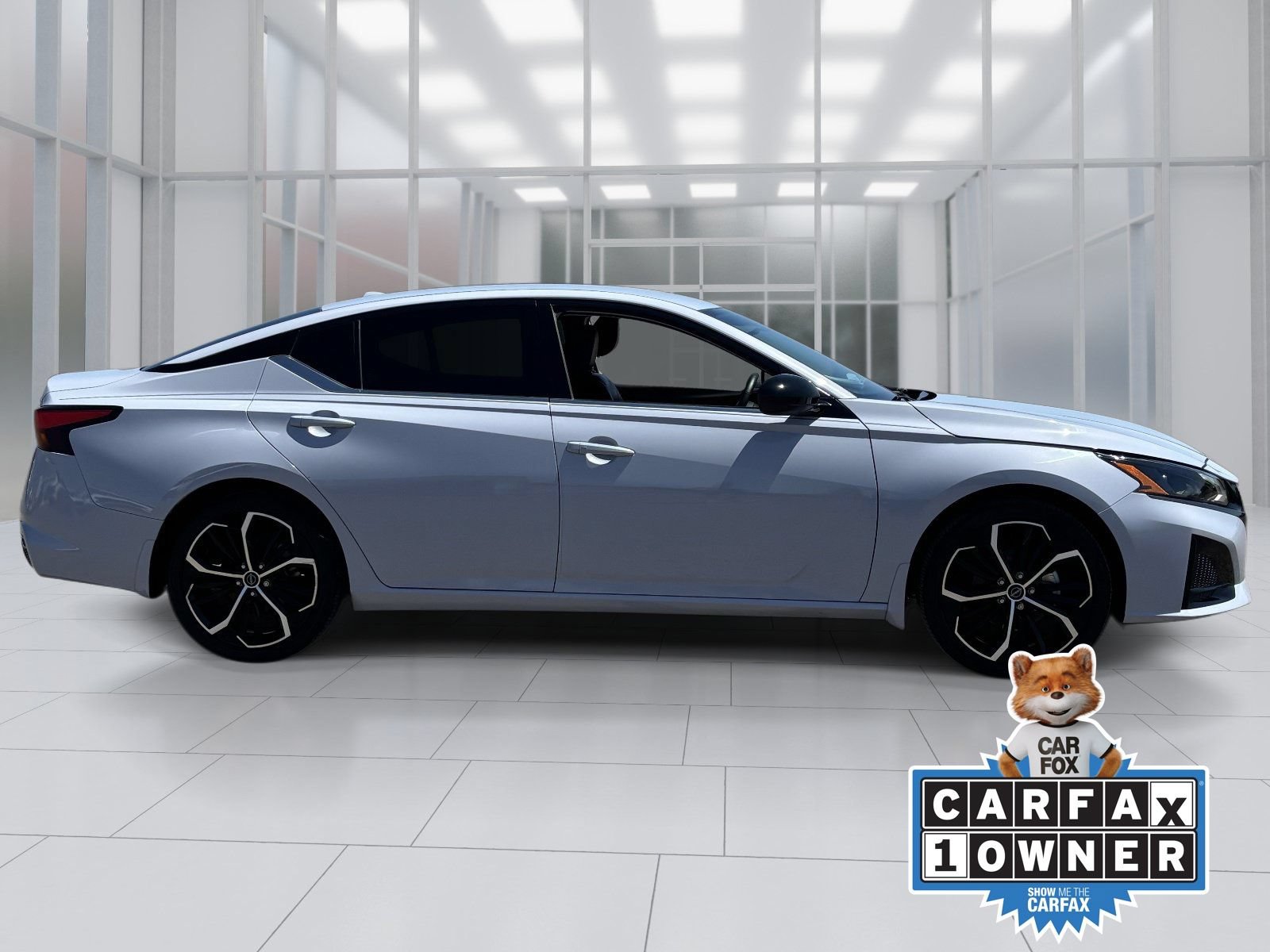 Used 2024 Nissan Altima 2.5 SR FWD image 7