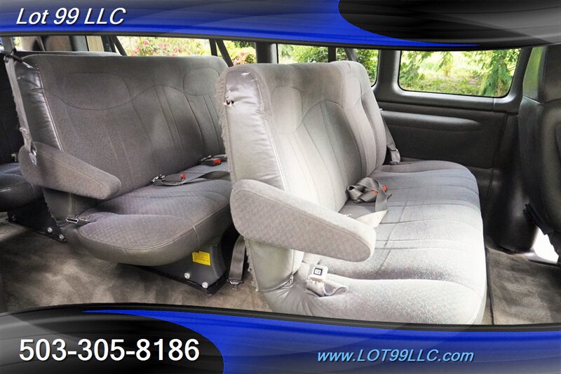 Used 2002 Chevrolet Express 3500 Extended Passenger w/ LS Preferred Equipment Group RWD image 4
