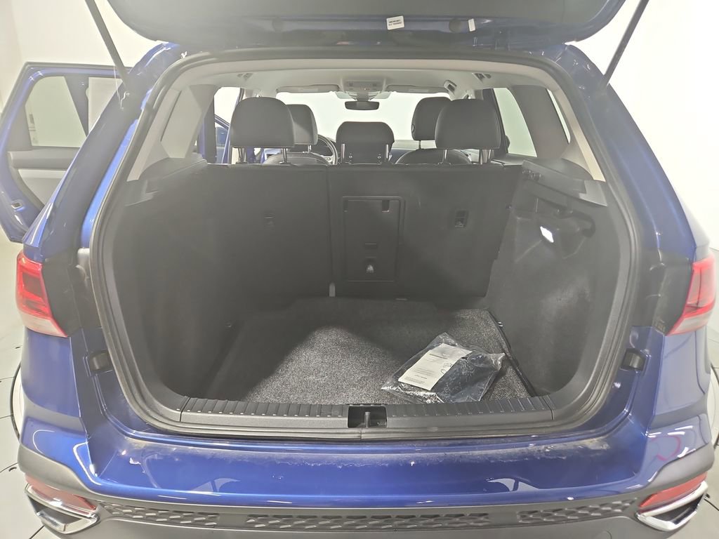 Certified 2024 Volkswagen Taos SE w/ Black Wheel Package image 24