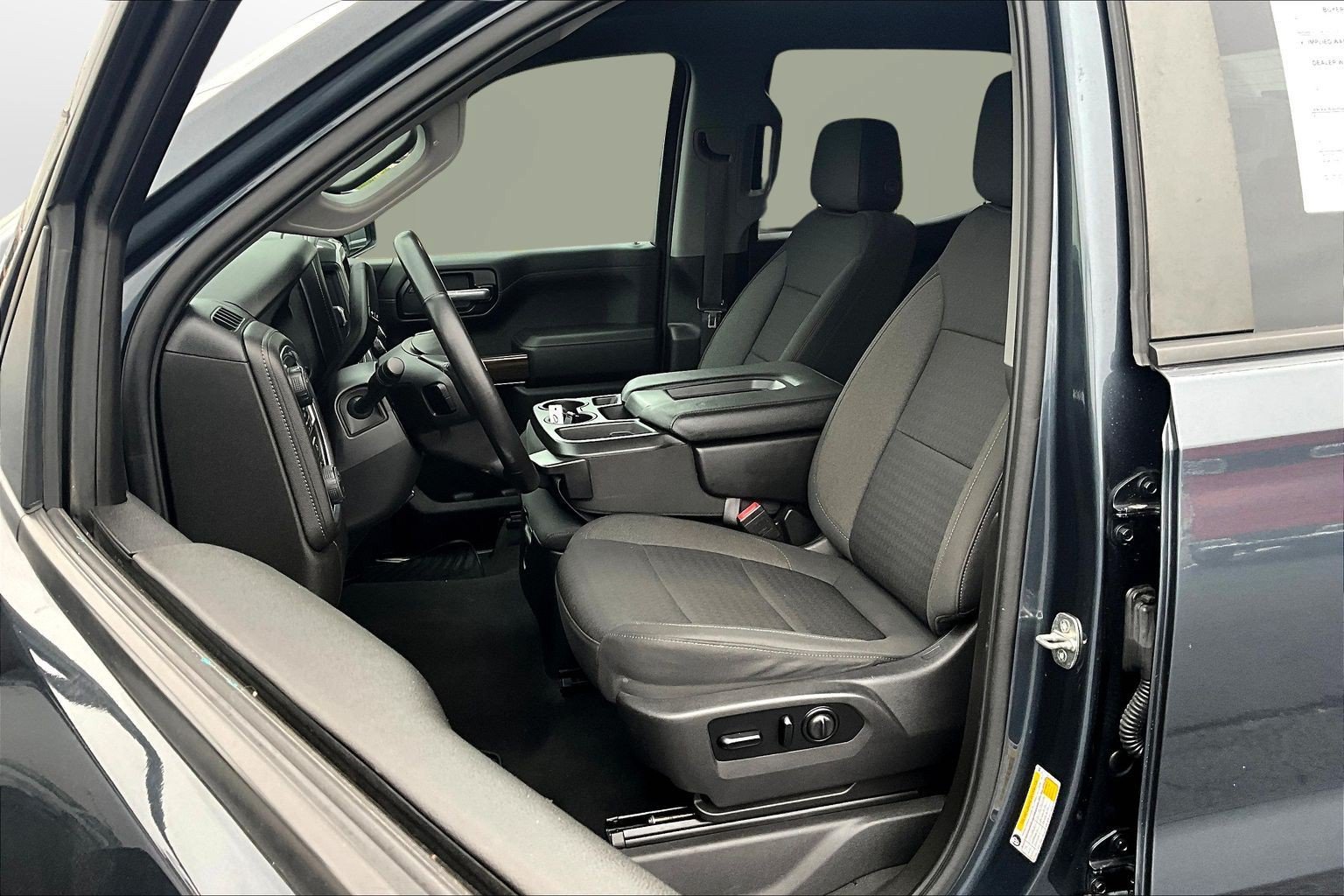 Used 2021 Chevrolet Silverado 1500 LT AWD/4WD image 16