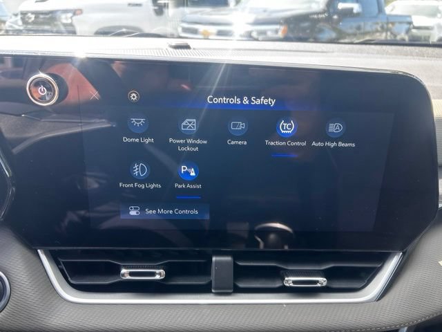 Used 2025 Chevrolet Equinox LT w/ Convenience Package II AWD/4WD image 30