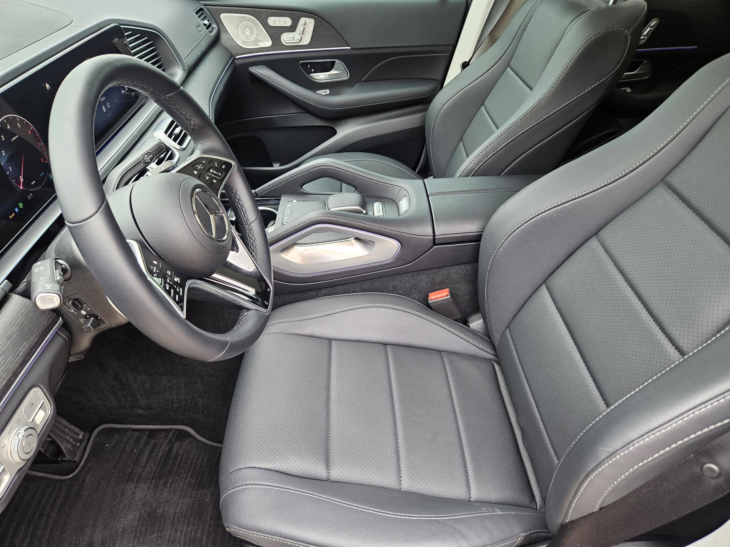 Certified 2026 Mercedes-Benz GLS 450 4MATIC image 5
