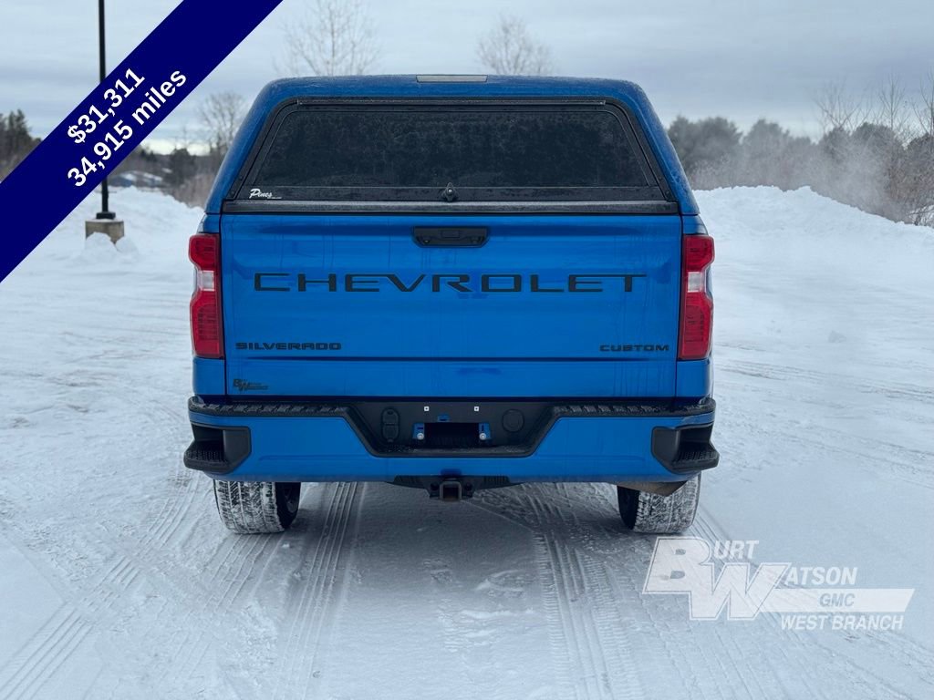 Used 2023 Chevrolet Silverado 1500 Custom w/ LPO, Dark Essentials Package image 5