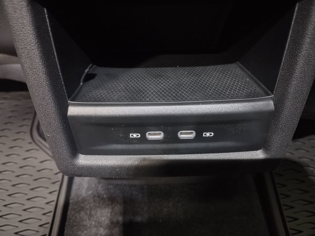 New 2026 Volkswagen ID.4 Pro AWD/4WD image 29