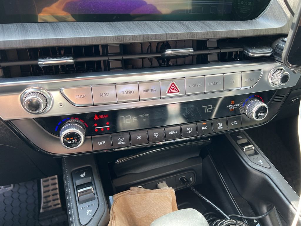 Used 2024 Kia Telluride SX image 8