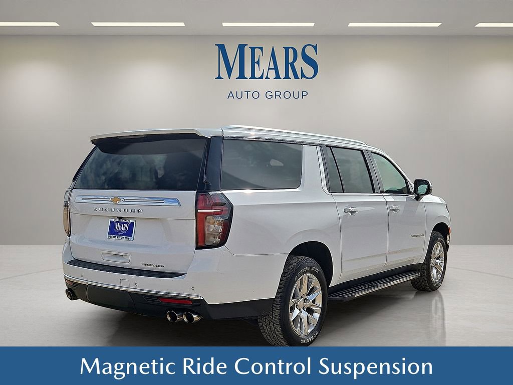Used 2023 Chevrolet Suburban Premier image 6