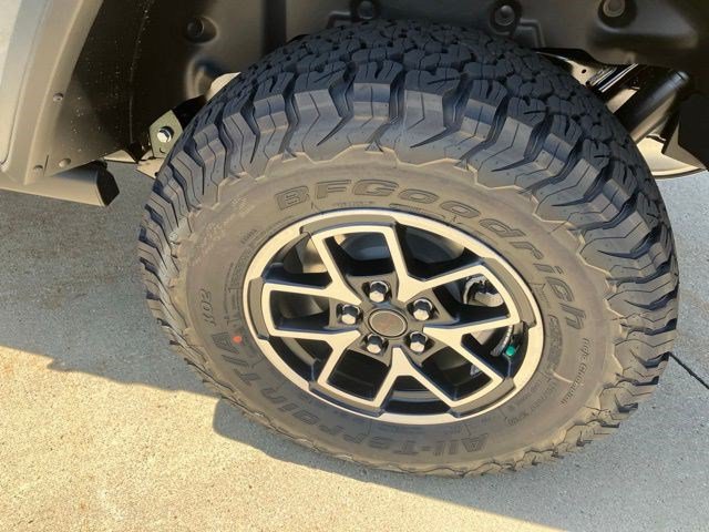 New 2026 Jeep Wrangler Unlimited Rubicon AWD/4WD image 27