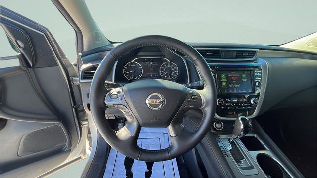 Used 2022 Nissan Murano SL w/ SL Moonroof Package image 13